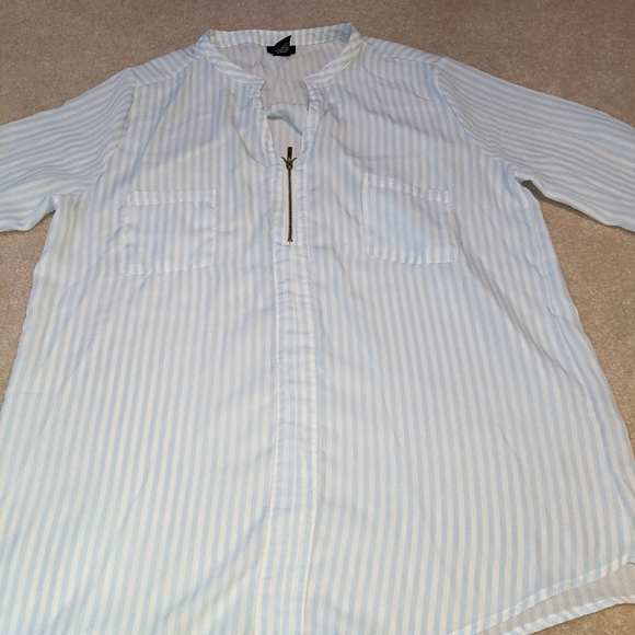 Rue21 baby blue & white blouse - Picture 2 of 14